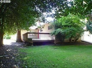 243 Ridgeway Rd, Lake Oswego, OR 97034