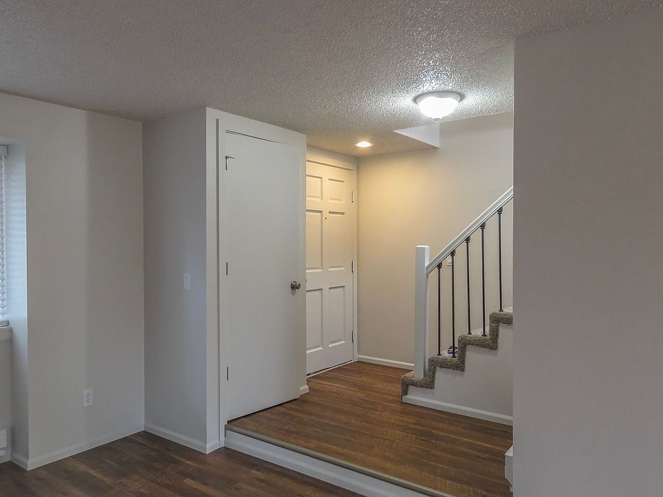 1st image of 4795-4851 SW Larch Dr #Lar841