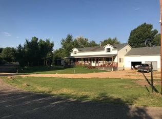 206 Evans Ave, Elk Mountain, WY 82324