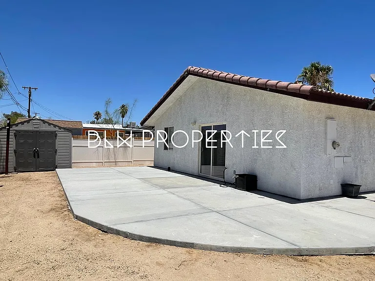 6150 Mariposa Ave — Photo 26