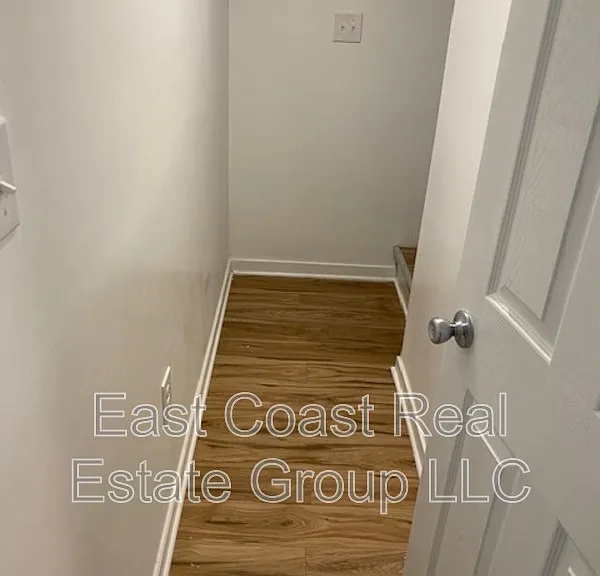 316 N High St — Photo 20
