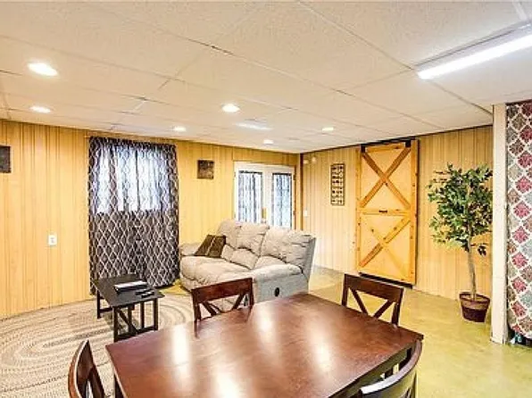 3609 SW 12th St, Oklahoma City, OK 73108