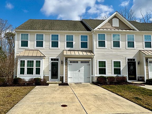 2nd image of 18934 Timbercreek Dr Unit 15