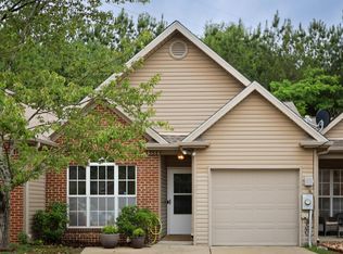 553 Cahaba Manor Dr, Pelham, AL 35124
