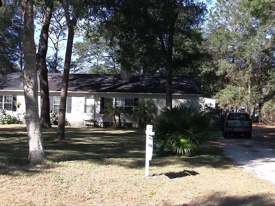 Beautiful oak tree shaded home