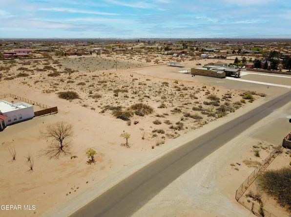 14148 Wagon Trail Dr, El Paso, TX 79938