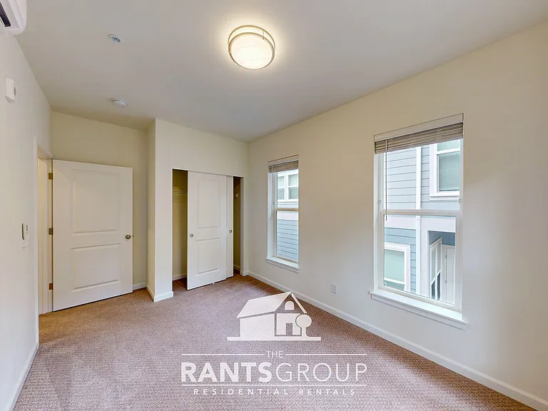 Forest Park Townhomes — Photo 70