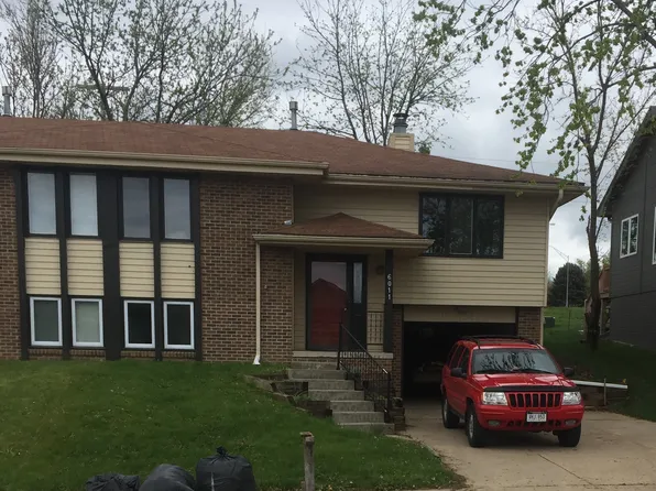 6011 N 108th Avenue Cir, Omaha, NE 68164