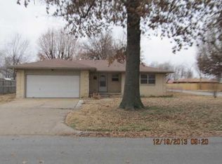 510 Curtis St, Springdale, AR 72764