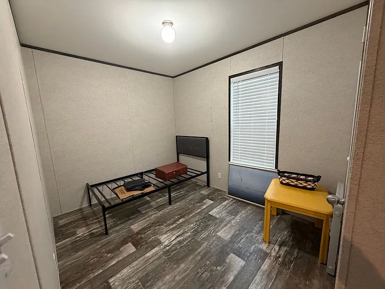 2148 W 28th Ct — Photo 10