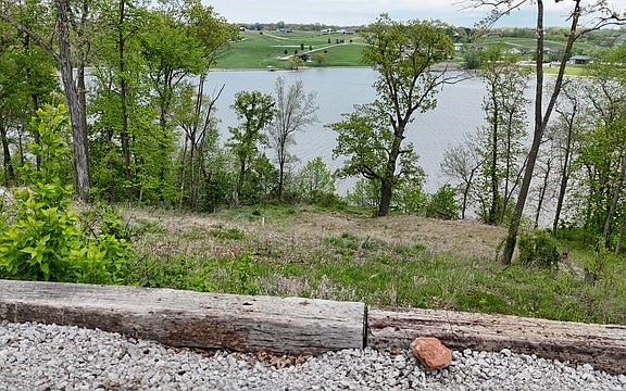 4th image of 28590 Eagle Ridge Rd