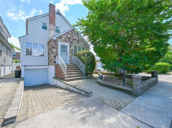 2212 Mickle Avenue, Bronx, NY 10469