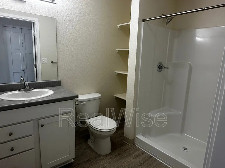 1935 Table Rock Rd #8 — Photo 9