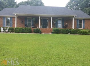 221 Pineywood Rd, Griffin, GA 30224