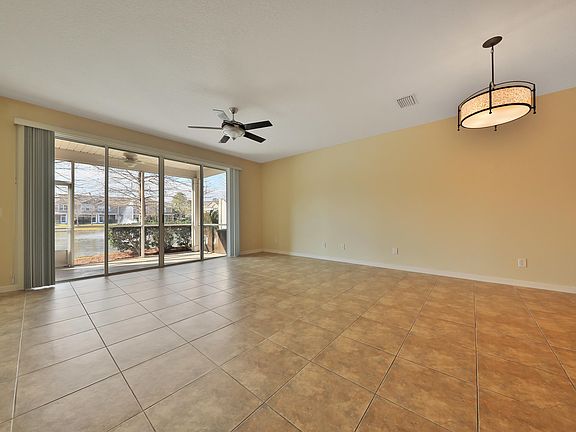 5th image of 13516 Stone Pond Dr
