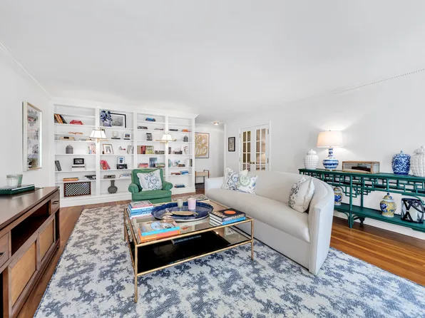 49 East 86th Street 3A image 3 of 9