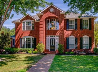 7613 Silverleaf Dr, North Richland Hills, TX 76182