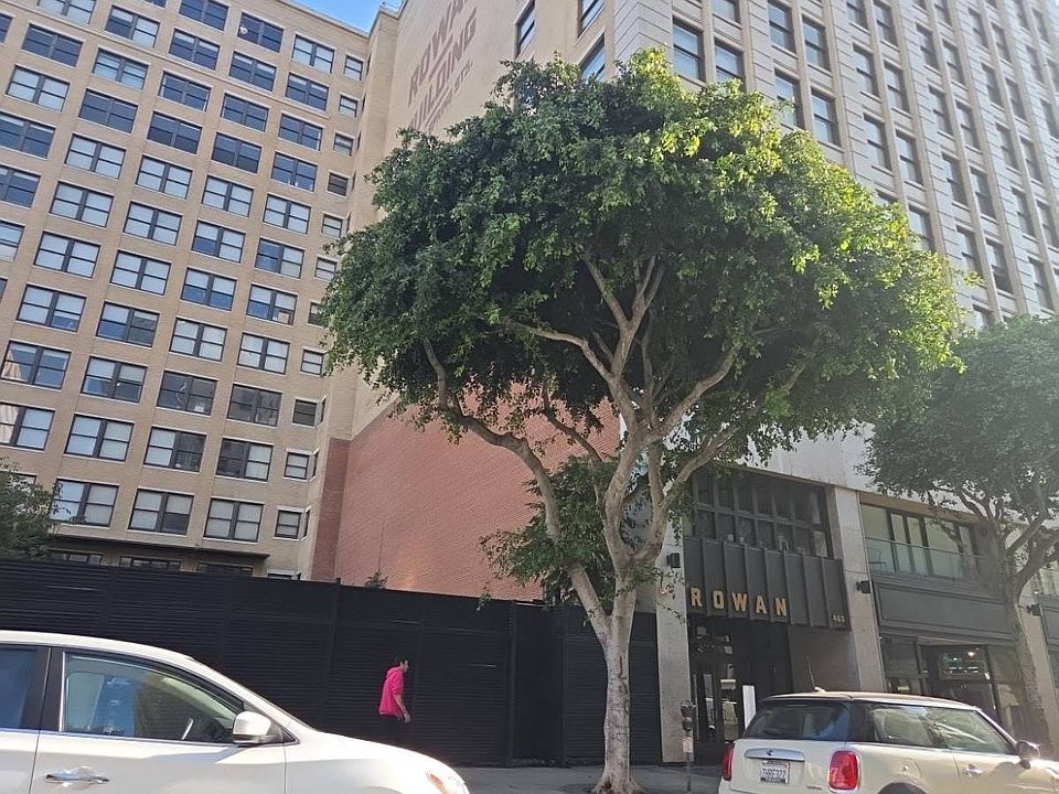 1st image of 460 S Spring St APT 305