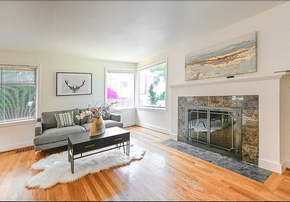 1st image of 12324 22nd Ave NE