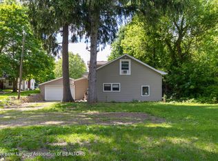 11316 S Us Highway 27, Dewitt, MI 48820