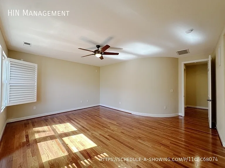 1122 W Lagoon Rd #- — Photo 24