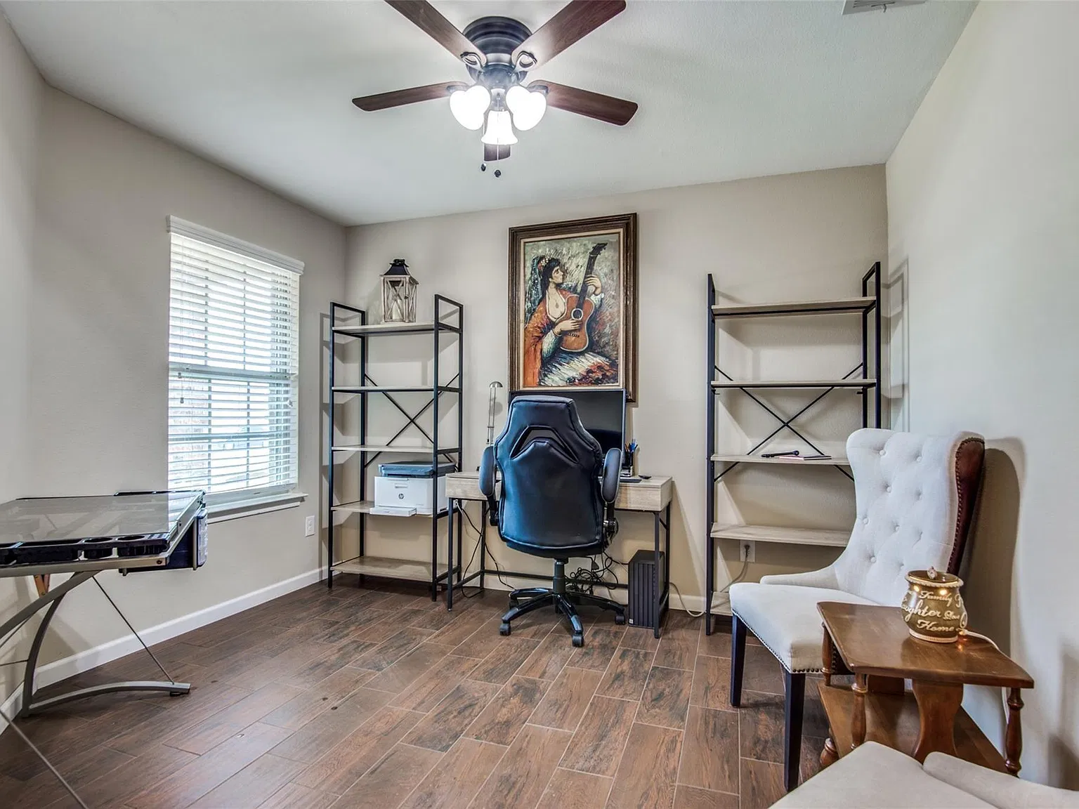 4 bed, 1828 sqft, $2,000 — Photo 4