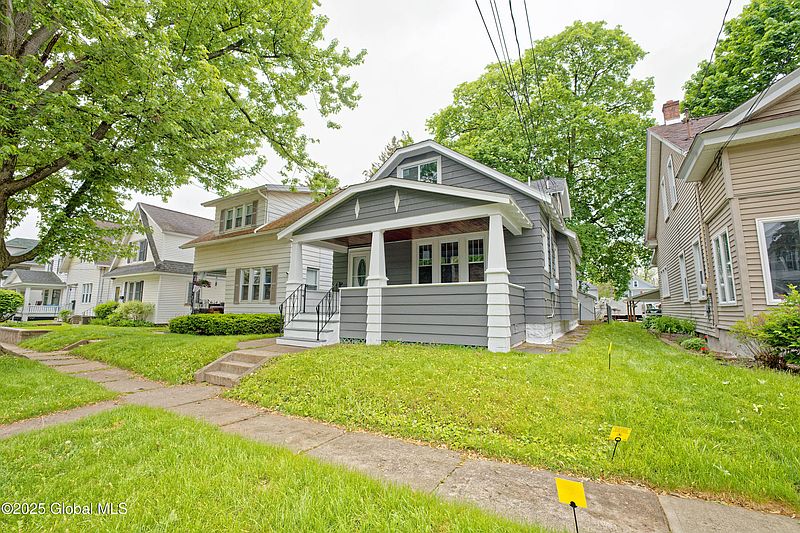 2nd image of 35 Wallace Street