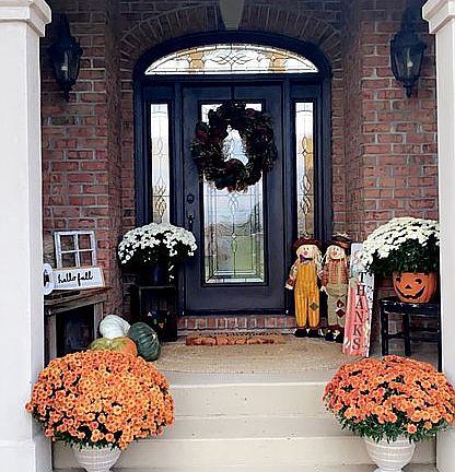 Front porch, entrance