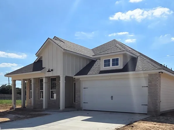 8004 Candy Ln, Waco, TX 76708