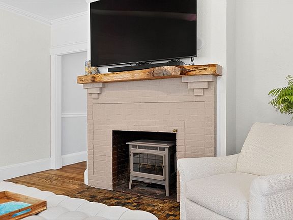 4th image of 514 Lowell Ave #514