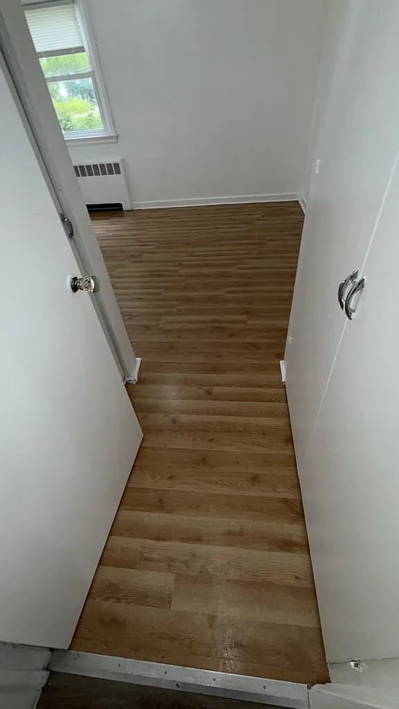 3 bed, $1,350 — Photo 2