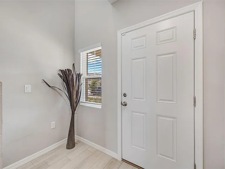 7571 Freesia Trce — Photo 2