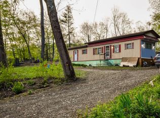 1691 Jackson Corners Rd, Red Hook, NY 12571