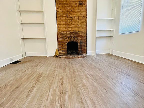 5th image of 3153 Bishop St