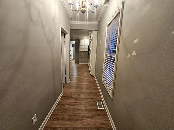 2nd image of 402 W 3rd Ave APT 1