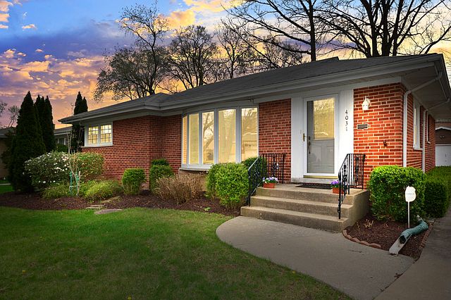 1st image of 4031 Enfield Ave