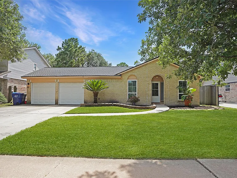 17119 Mellow Ridge Dr — Photo 34