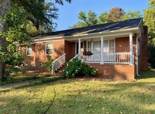 200 E Richland St, Summerville, SC 29483