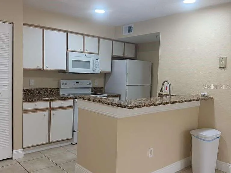 2208 Antigua Pl #926 — Photo 4