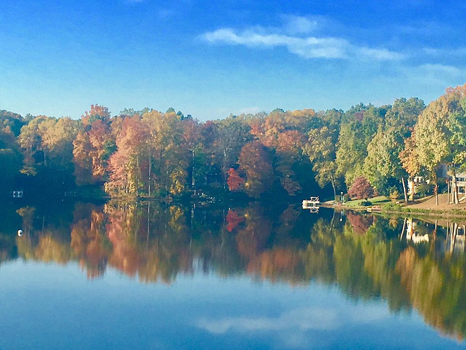 Lake Montclair 