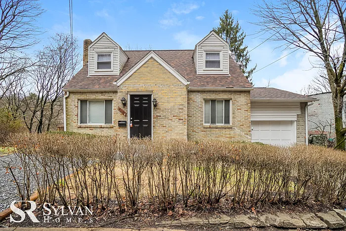 1350 Pioneer Ave photo 1