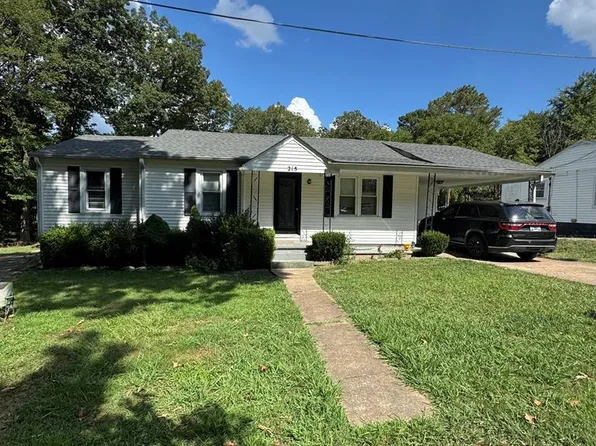 215 Woodside St, Camden, TN 38320