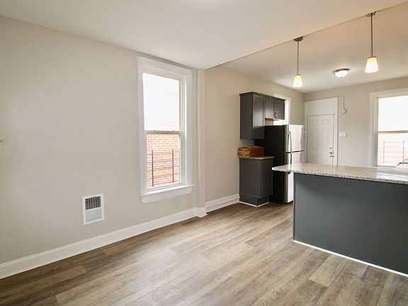 4th image of 224 Reily St APT 2