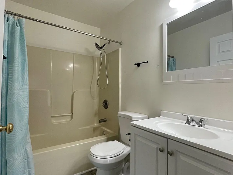 116 Commerce Dr — Photo 19