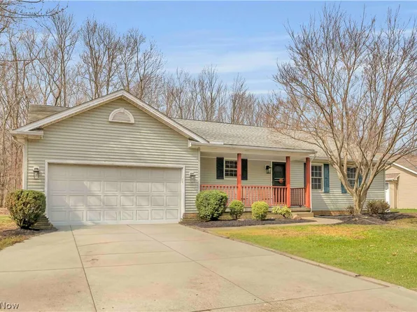 586 Abbe Rd, Sheffield Lake, OH 44054