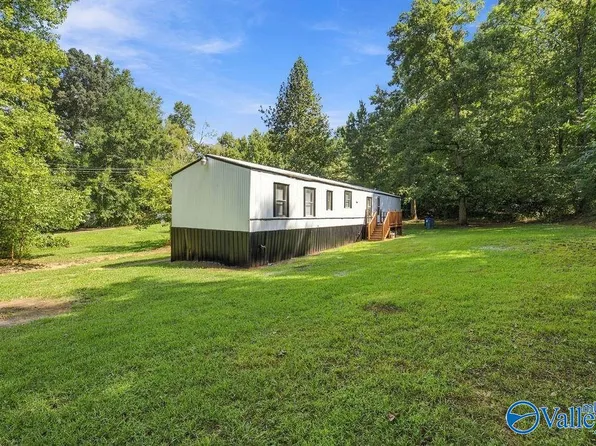 440 Quarry Rd, Union Grove, AL 35175