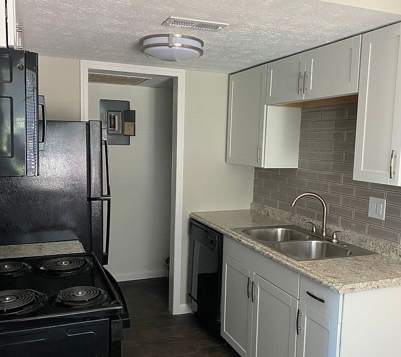 1st image of 89 Devon Ct APT 4