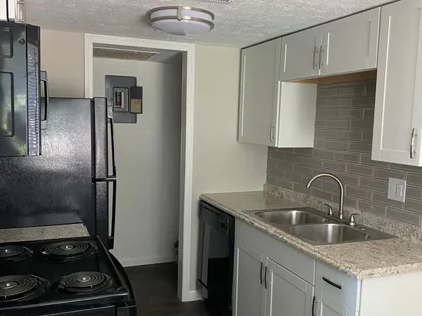 89 Devon Ct, 89 Devon Ct APT 4, Edwardsville, IL 62025