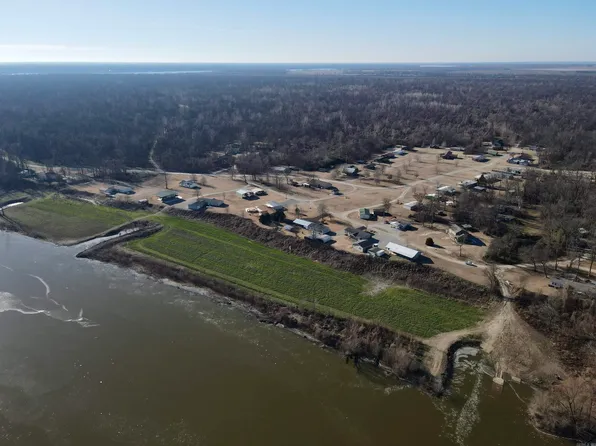 (undisclosed Address), Elaine, AR 72333