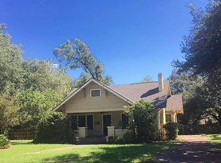 706 5th St, Sealy, TX 77474